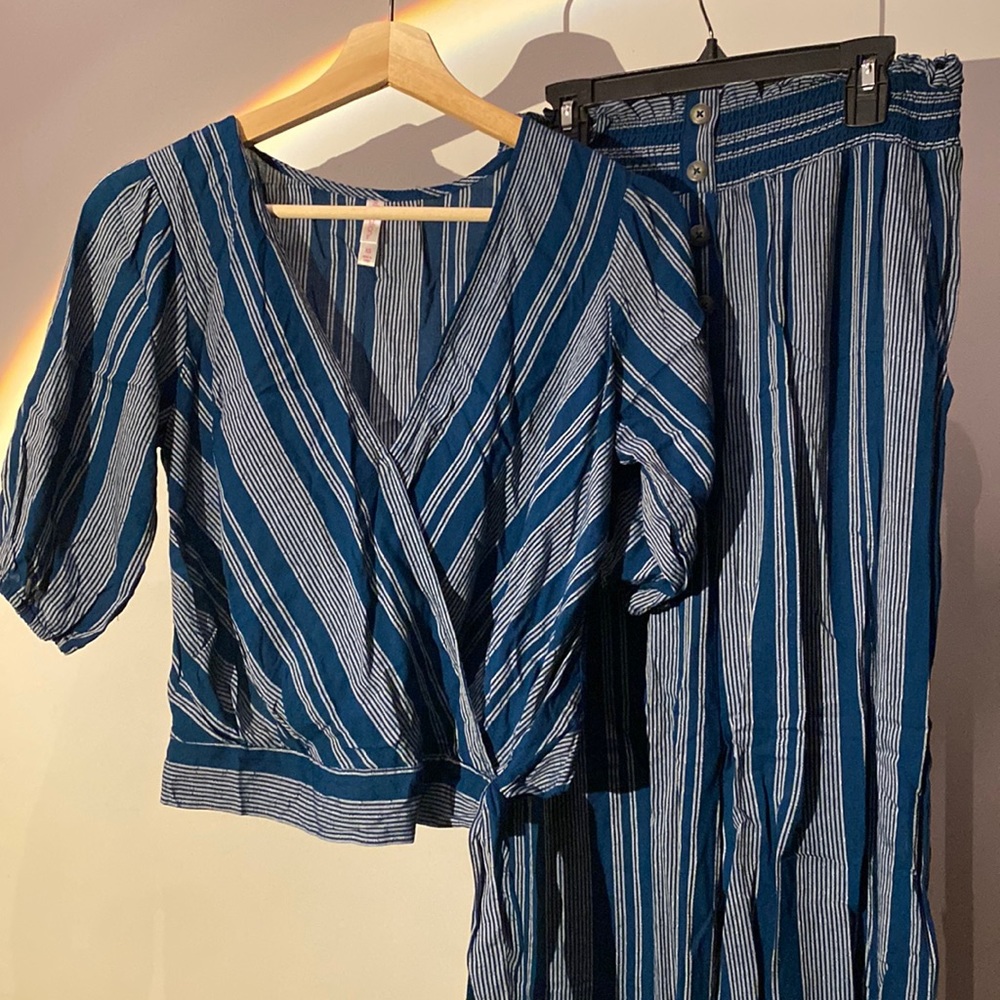 coastal 2 piece set